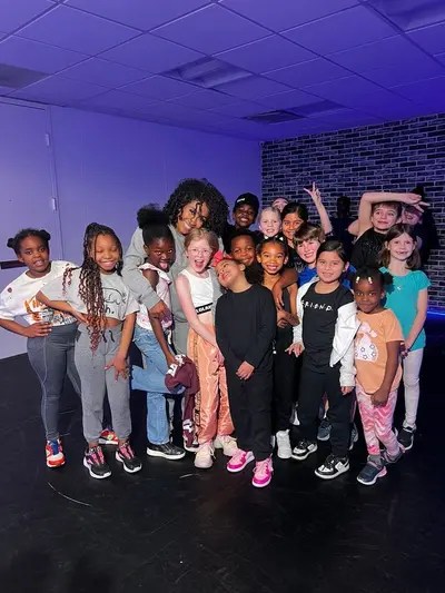iDANZ Performing Arts Studio image 1