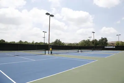 UTA Tennis Center image 1