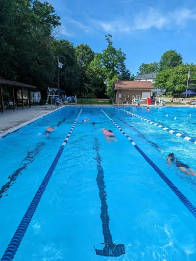 Arlington Forest Club image 1