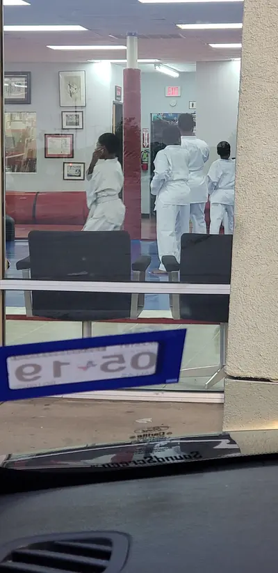 机构图片 2